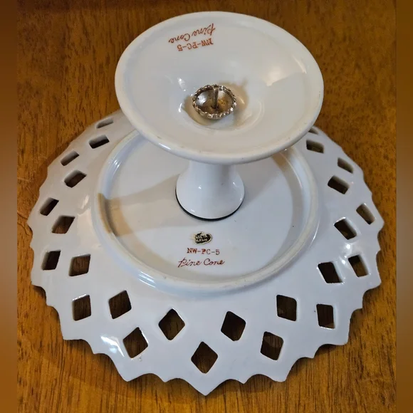 Vintage Norcrest Fine China Pine Cone Pedestal Plate With Gold Trim Lace NW-PC-5 - Picture 6 of 10